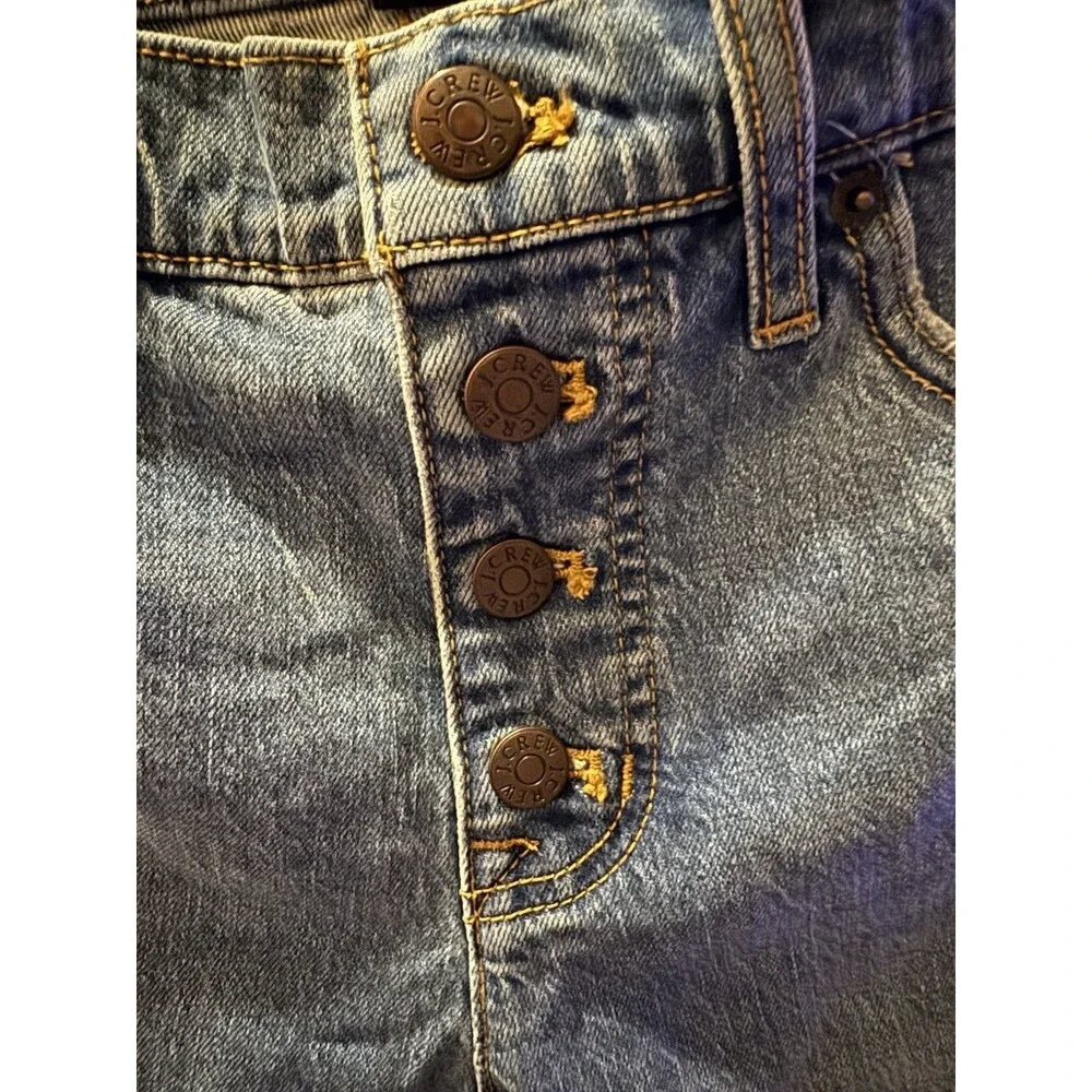 NWOT J.Crew Women’s Medium Wash Mid Rise Flare Crop Jeans - 29